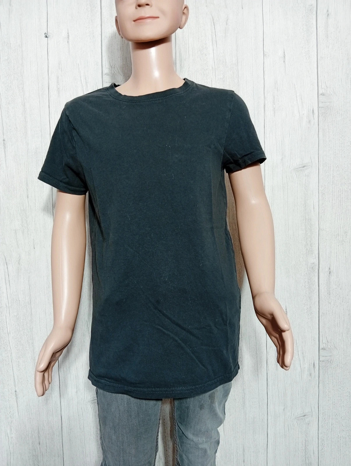 T-shirt manche courte garcon- Taille 12 ans ( 144/155cm) - kiabi- couleur noir gris – Kiabi – taille 12 ans / 152 cm