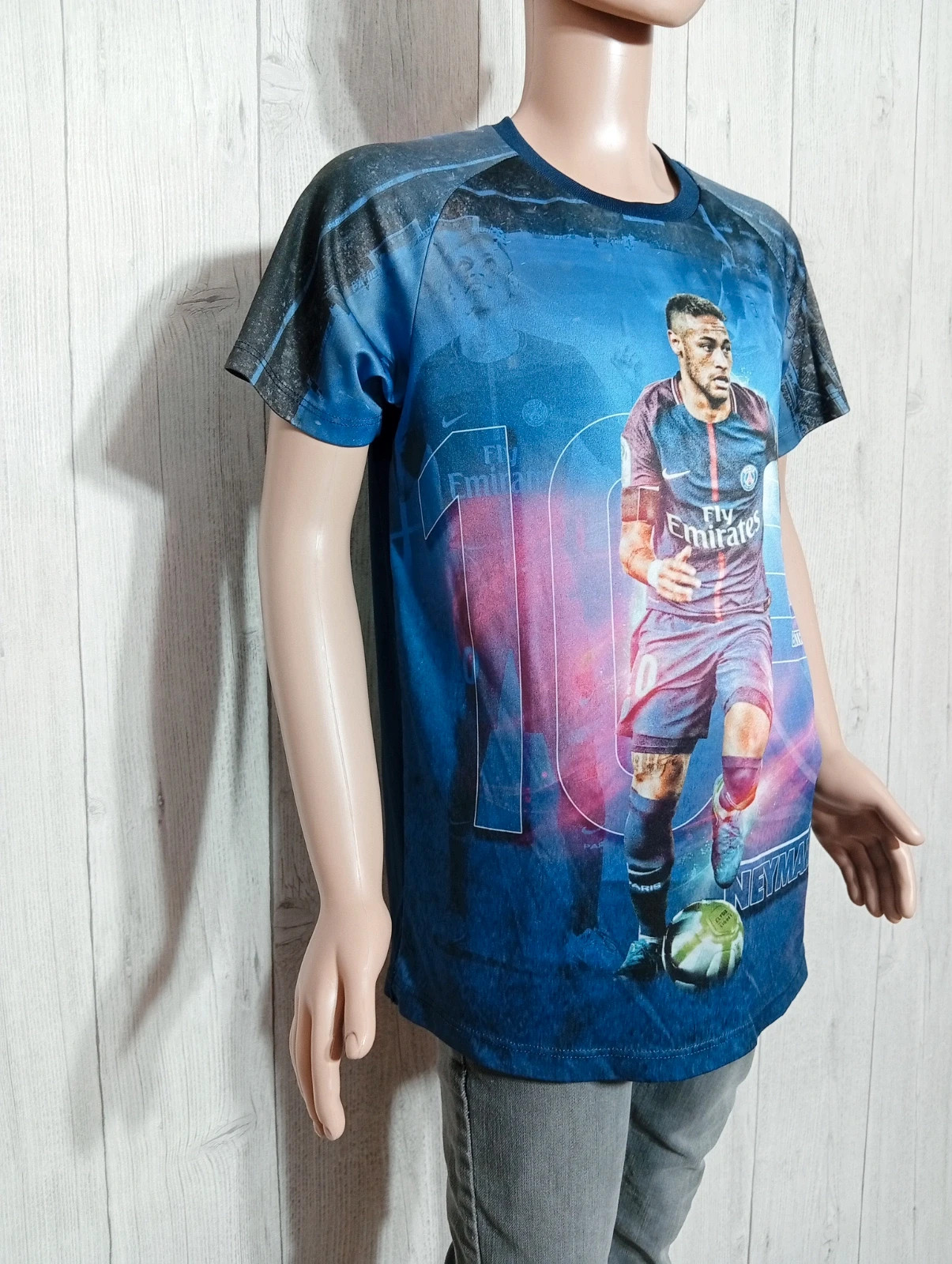 T-shirt manche courte garcon- Taille 12ans - paris saint Germain- Couleur bleu et marine – Paris Saint-Germain – taille 12 ans / 152 cm 4