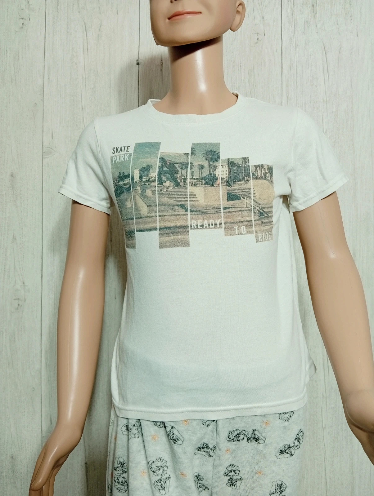 T-shirt garcon- Taille 6 ans (114/119 cm) - kiabi- couleur blanc – Kiabi – taille 6 ans / 116 cm