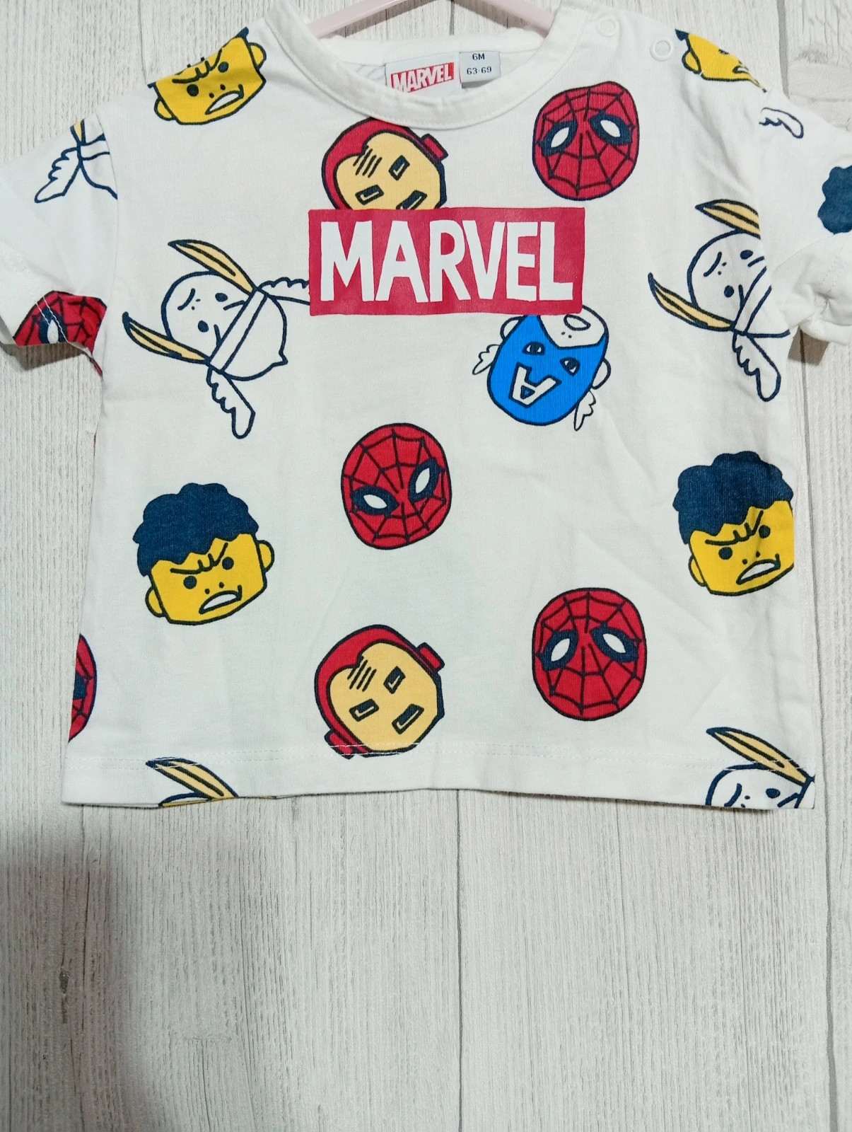 T-shirt garcon - Taille 6 mois ( 63/69 cm) - Marvel - couleur blanc multicolore – Marvel – taille 3-6 mois / 62 cm 3