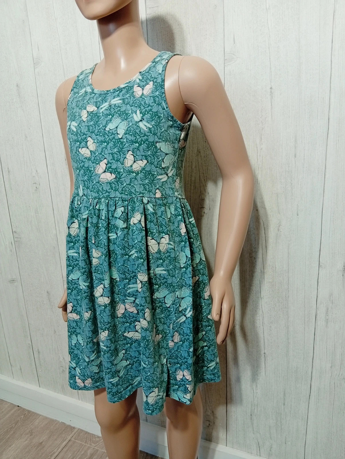 Robe fille - Taille 8/10 ans ( 134/140 cm) - H&M- Couleur – H&M – taille 9 ans / 134 cm 5