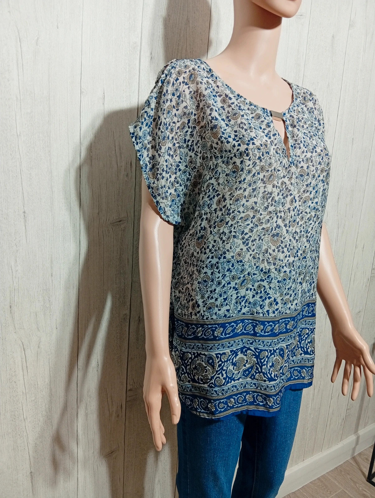 Blouse femme- Taille L/40- F&P - couleur gris et marine – F&P – taille L / 40 / 12 4