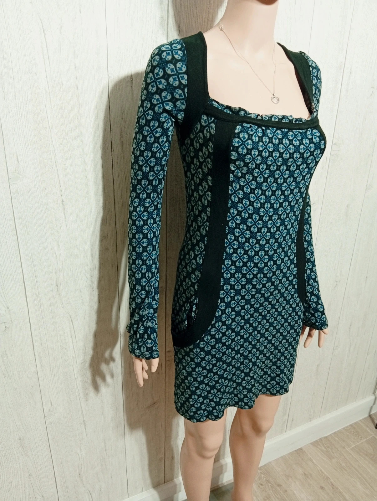 Robe femme - Taille M/38 - bershka - couleur marine et gris – Bershka – taille M / 38 / 10 4