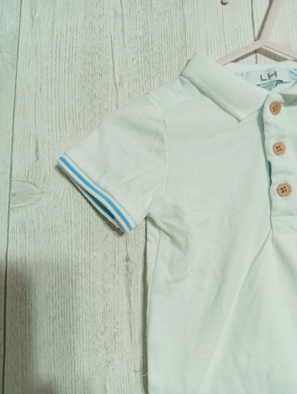 Polo manche courte garcon - Taille 6 mois(68 cm) - La Halle - couleur blanc et bleu – La Halle – taille 6-9 mois / 68 cm 4