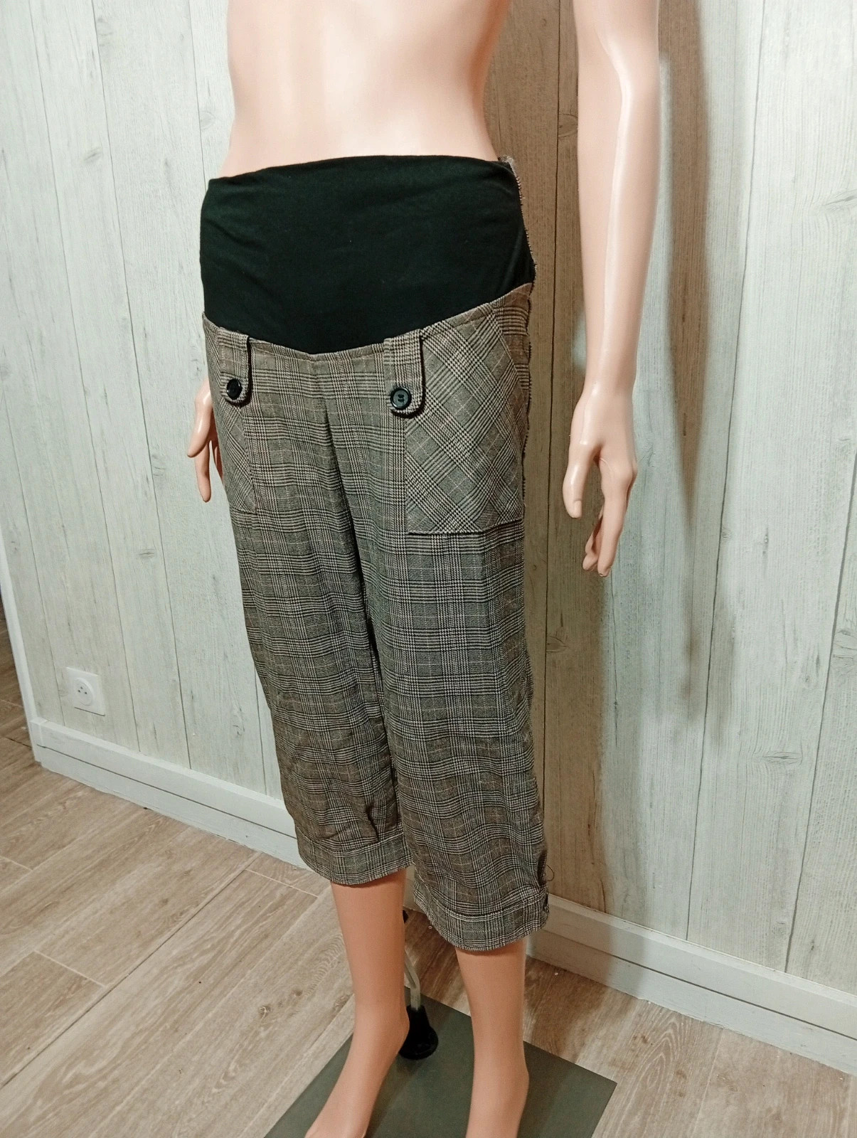 Pantacourt femme - Taille S/36 - Ligne maternité- Couleur marron et noir – Ligne Maternité – taille S / 36 / 8 5