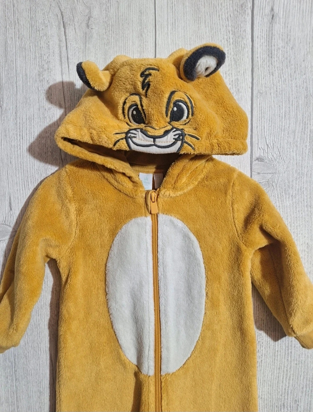 Pyjama garcon - Taille 6 mois ( 67 cm) - Disney baby - Couleur moutarde et blanc – Disney – taille 6-9 mois / 68 cm 2
