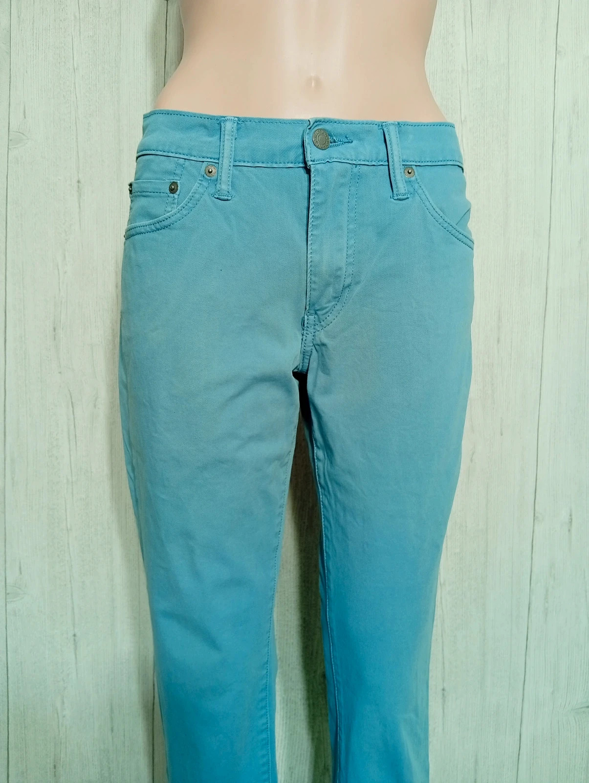 Jeans femme - taille L/40 ( W30/L34) - Levi Strauss&Co -couleur bleu – Levi Strauss & Co. – taille L / 40 / 12 2