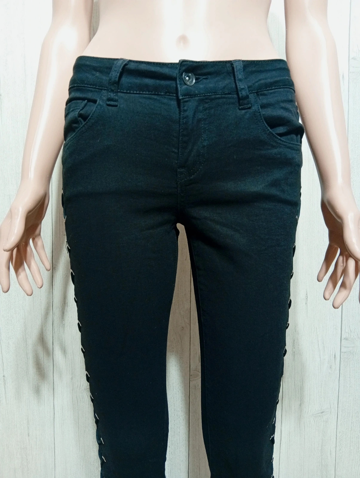Jeans femme.- tailleM/38-Toxik3- couleur noir – Toxik3 – taille M / 38 / 10 2