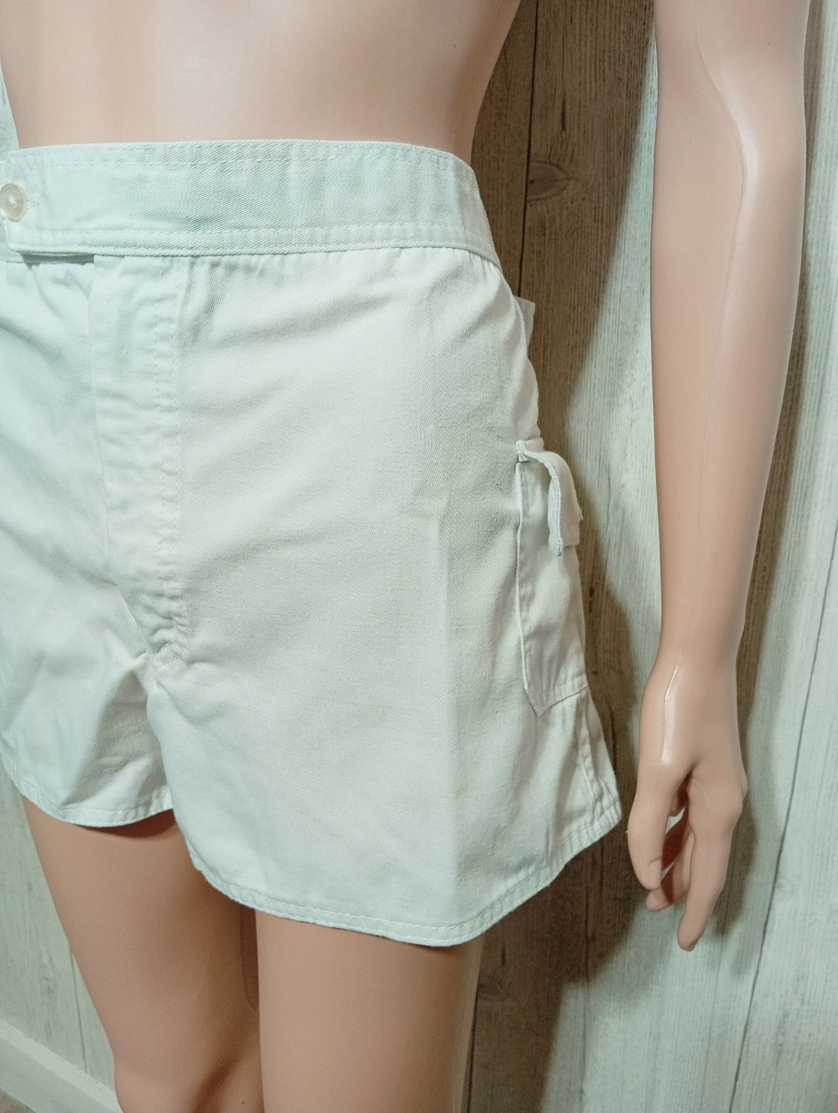 Short femme - Taille M/38 - Alfredo - couleur blanc – Alfredo – taille M / 38 / 10 4