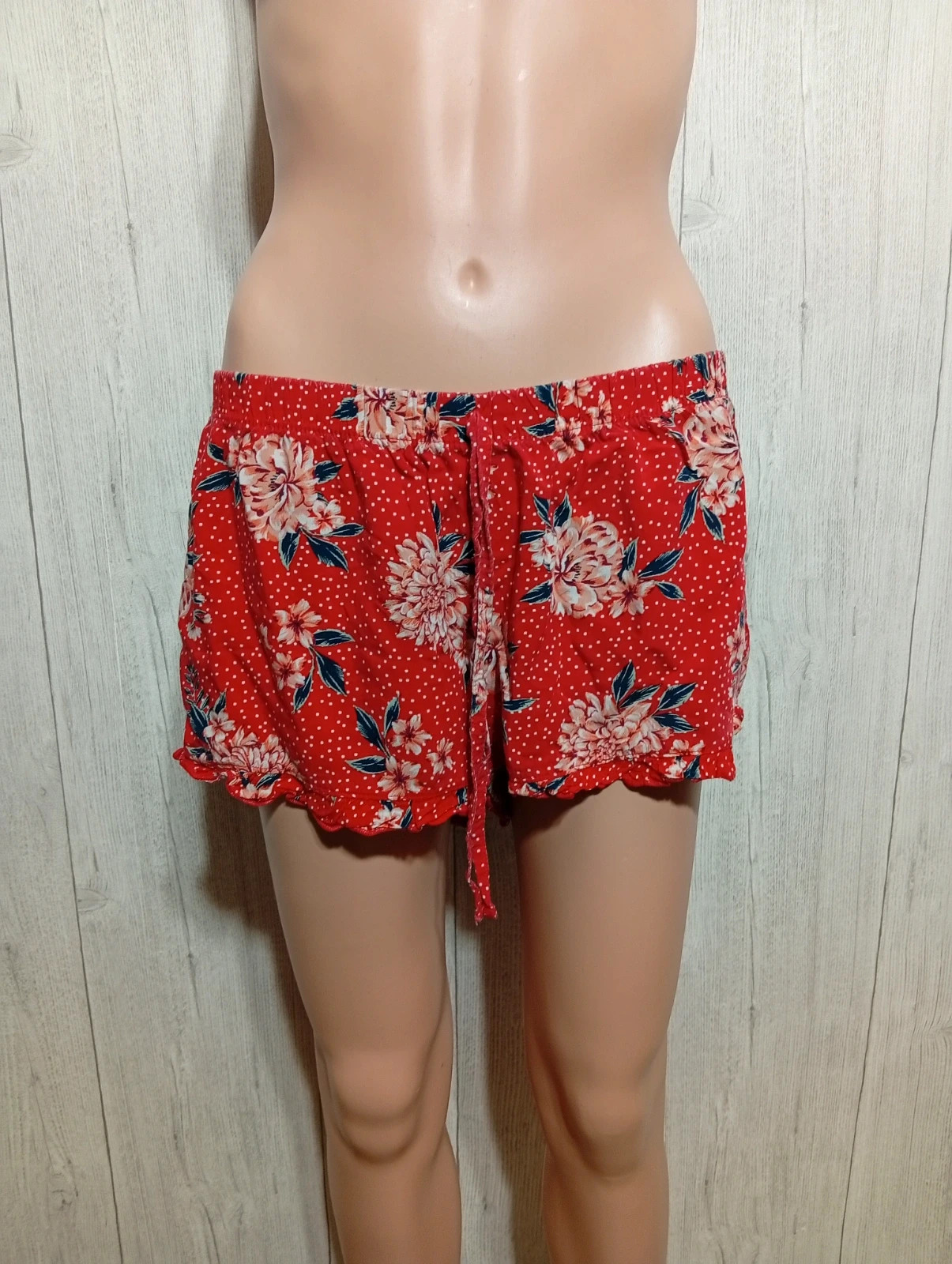 Short femme - Taille M/38 - Live to Lounge - couleur rouge