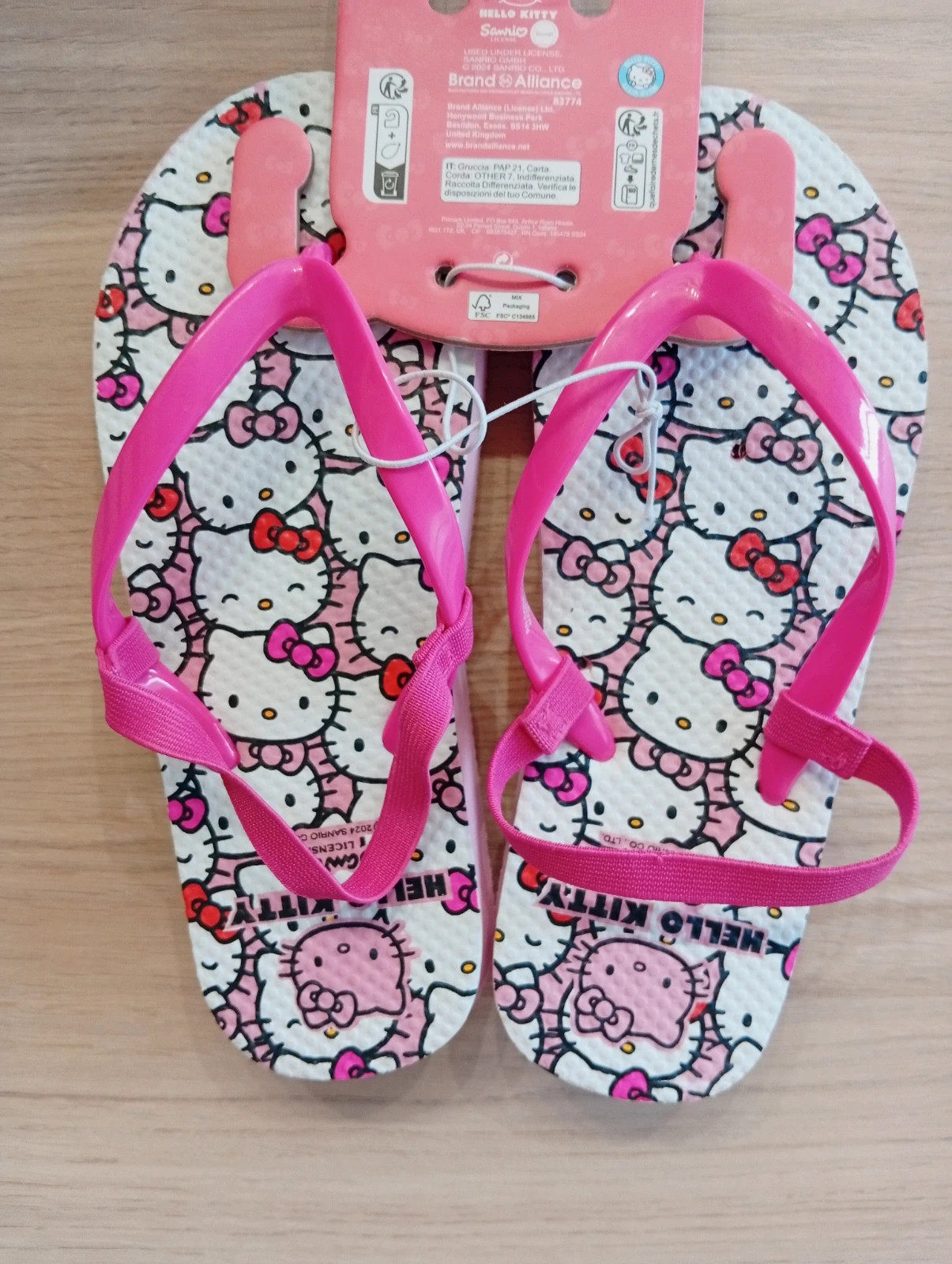 Tong fille - Taille 33/34 - Hello kitty - Couleur fushia et rose