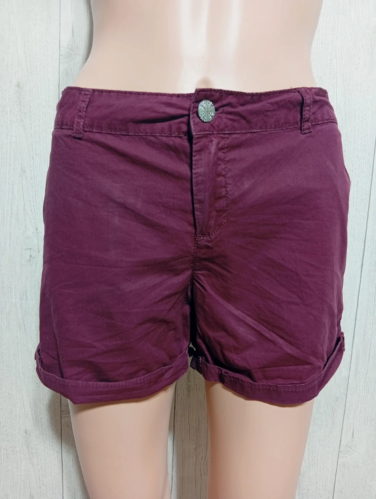 Short femme - Taille M/38 - Camaieu - couleur bordeau – Camaïeu – taille M / 38 / 10 2