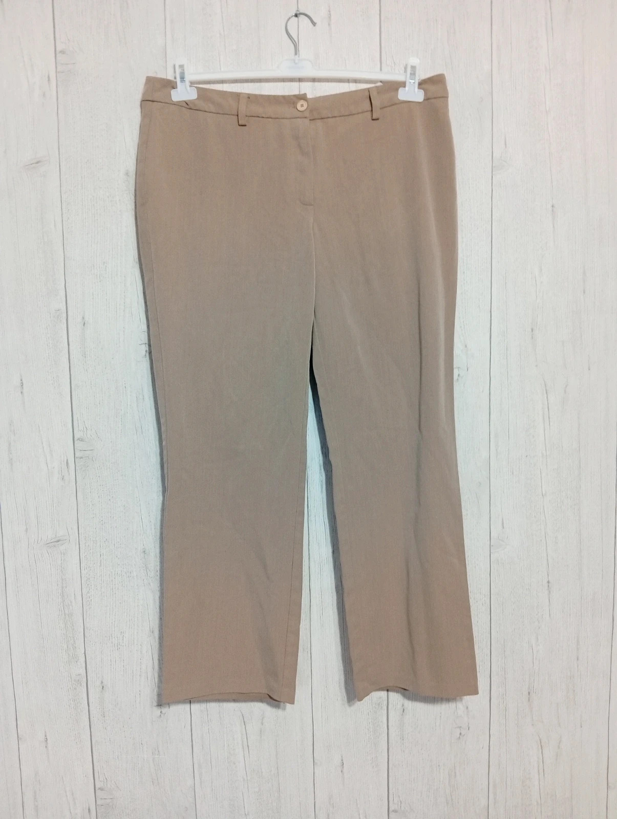 Pantalon femme - Taille 48 - couleur beige – taille 4XL / 48 / 20