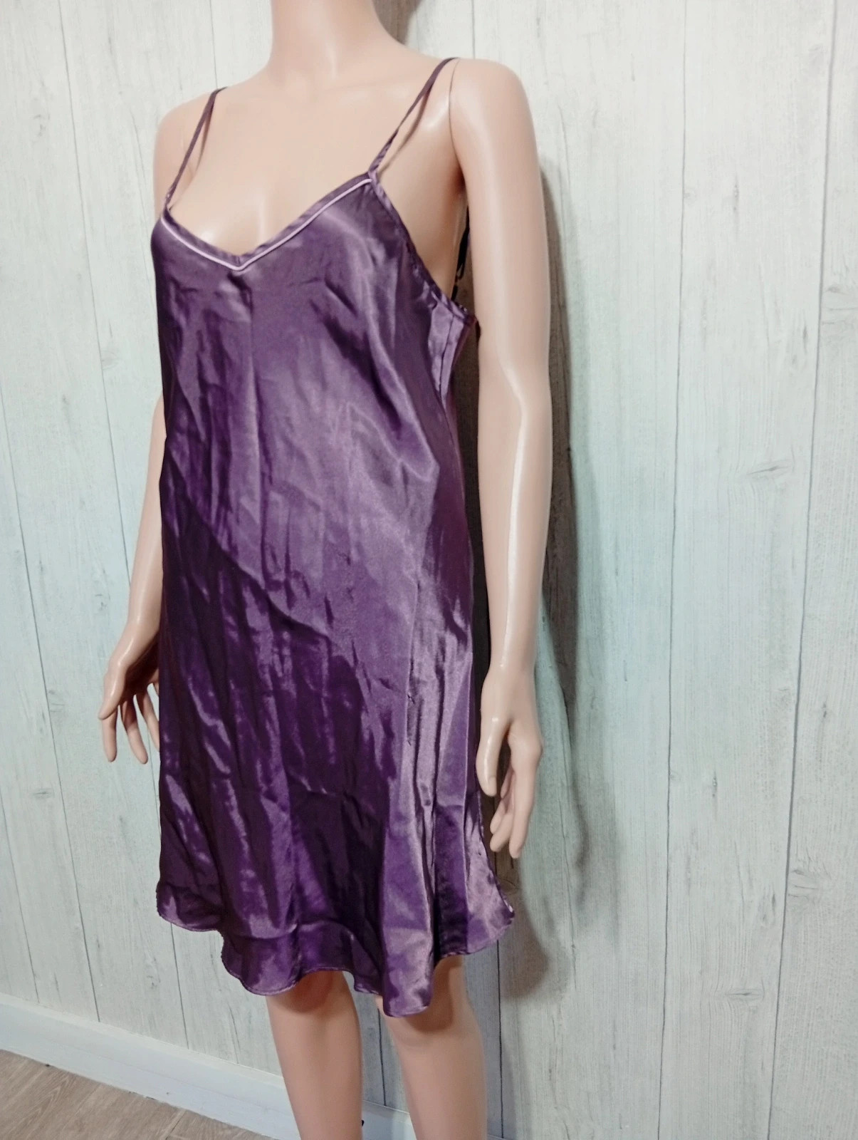 Nuisette femme- Taille 42/44 - couleur violette – taille XL / 42 / 14 5