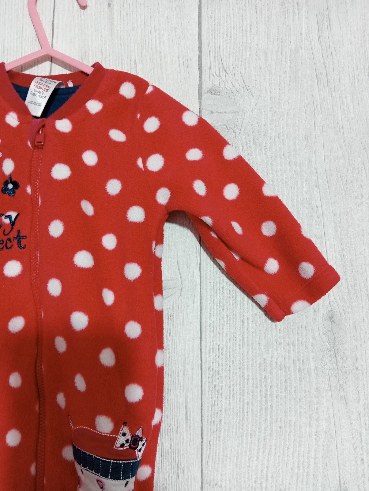 Pyjama 1 pièce fille - Taille 3 mois ( 56/62cm) - TU - Couleur rouge et blanc – TU – taille 3-6 mois / 62 cm 5