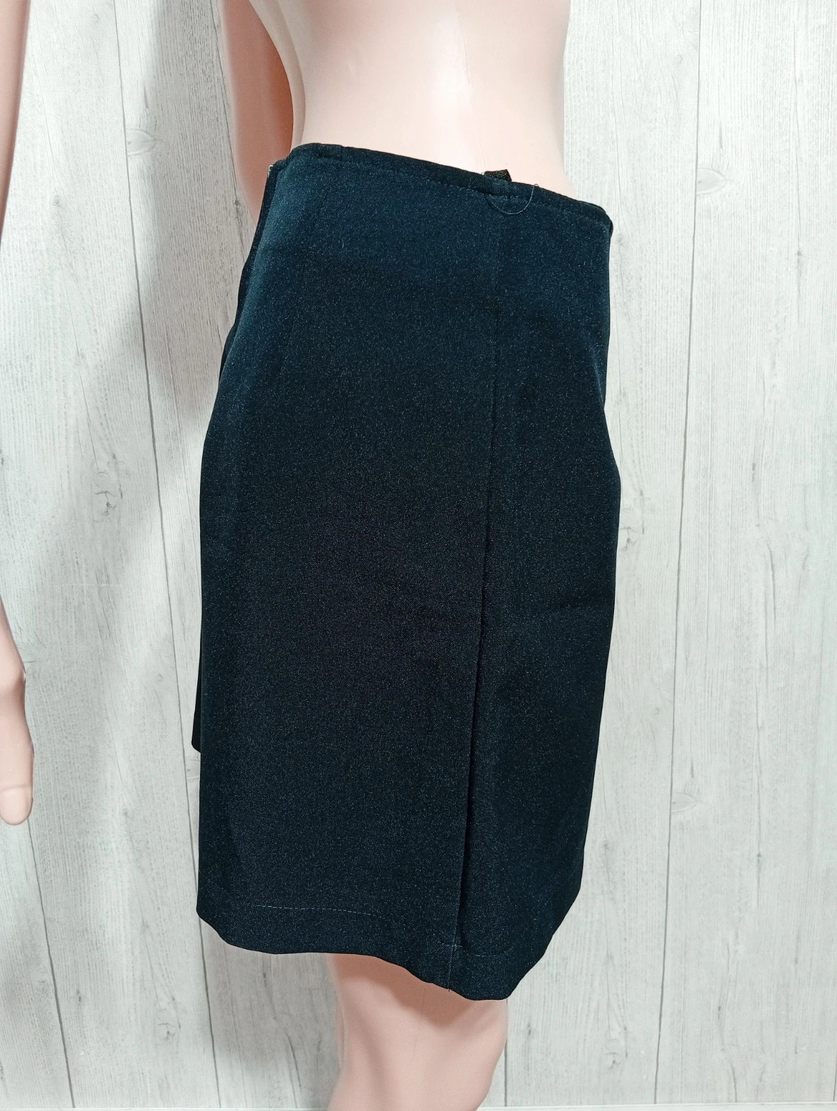 Jupe short femme - Taille L/40 ( taille 3) - Totabela - couleur marine – totabela – taille L / 40 / 12 5