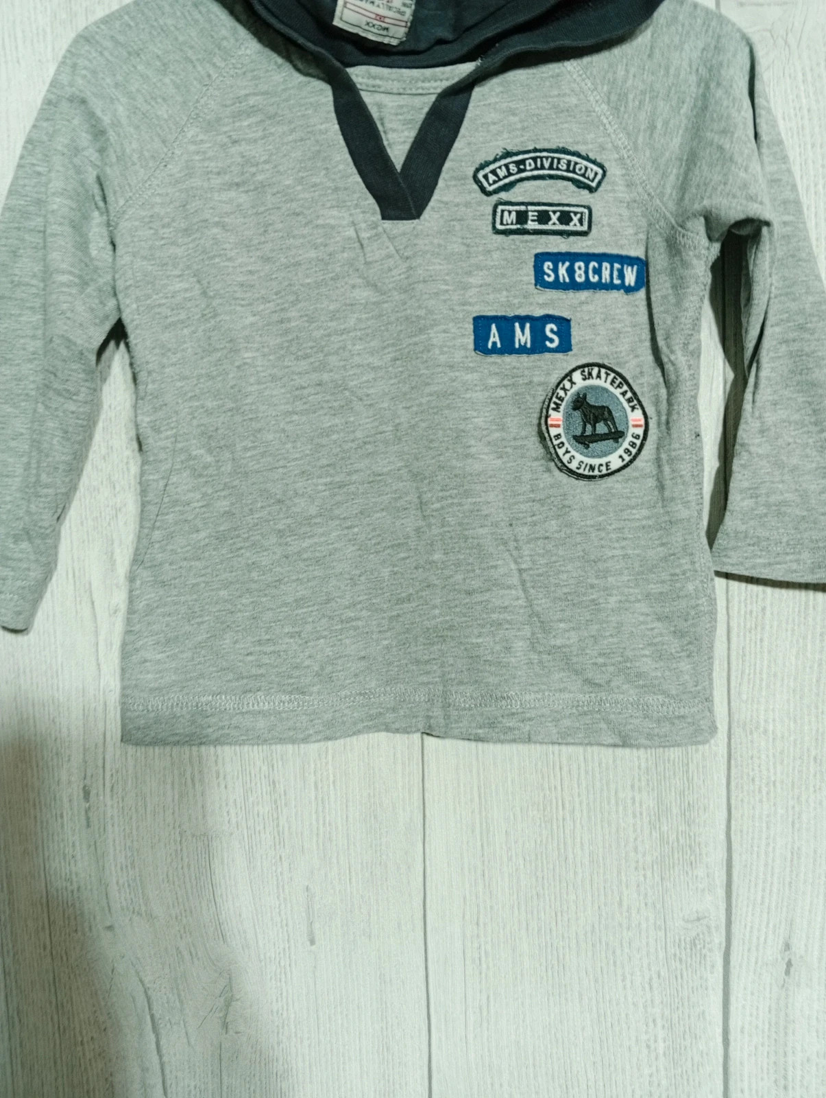 T-shirt manche longue garcon- Taille 12 mois ( 74 cm) - MEXX- couleur gris et marine – Mexx – taille 9-12 mois / 74 cm 3