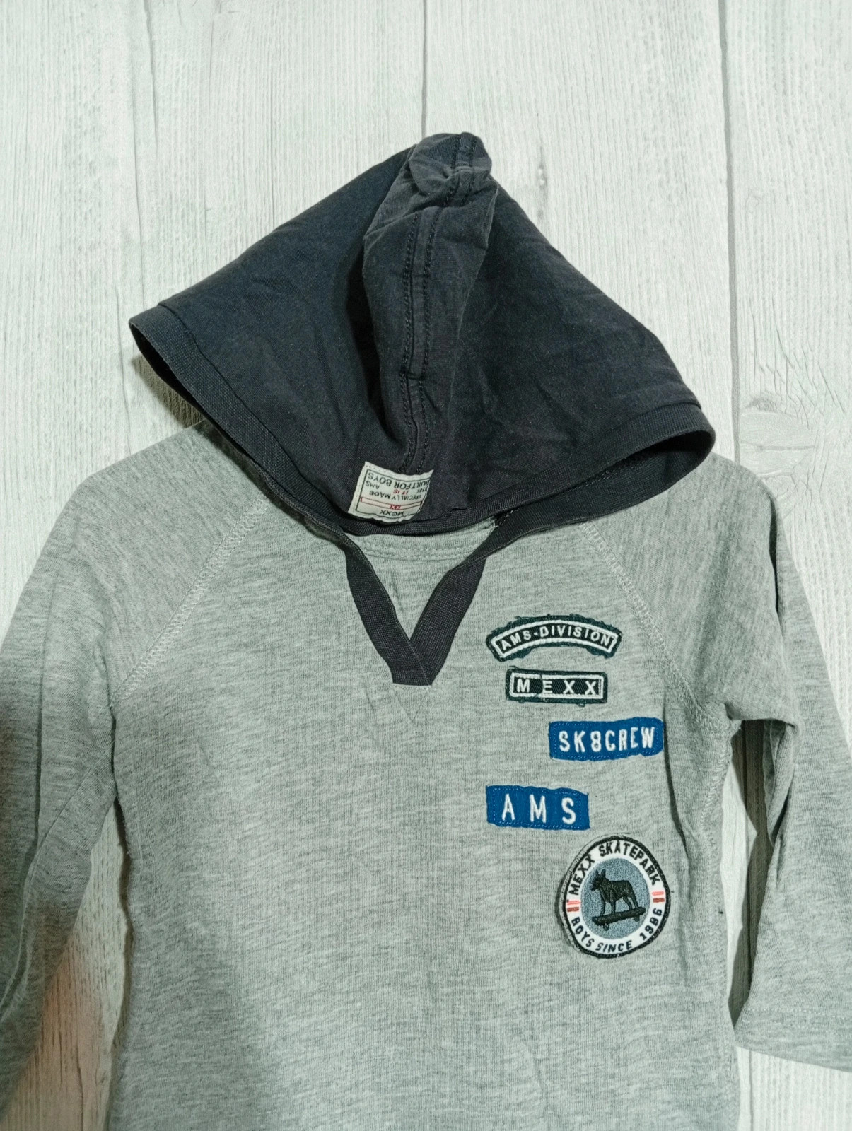 T-shirt manche longue garcon- Taille 12 mois ( 74 cm) - MEXX- couleur gris et marine – Mexx – taille 9-12 mois / 74 cm 2