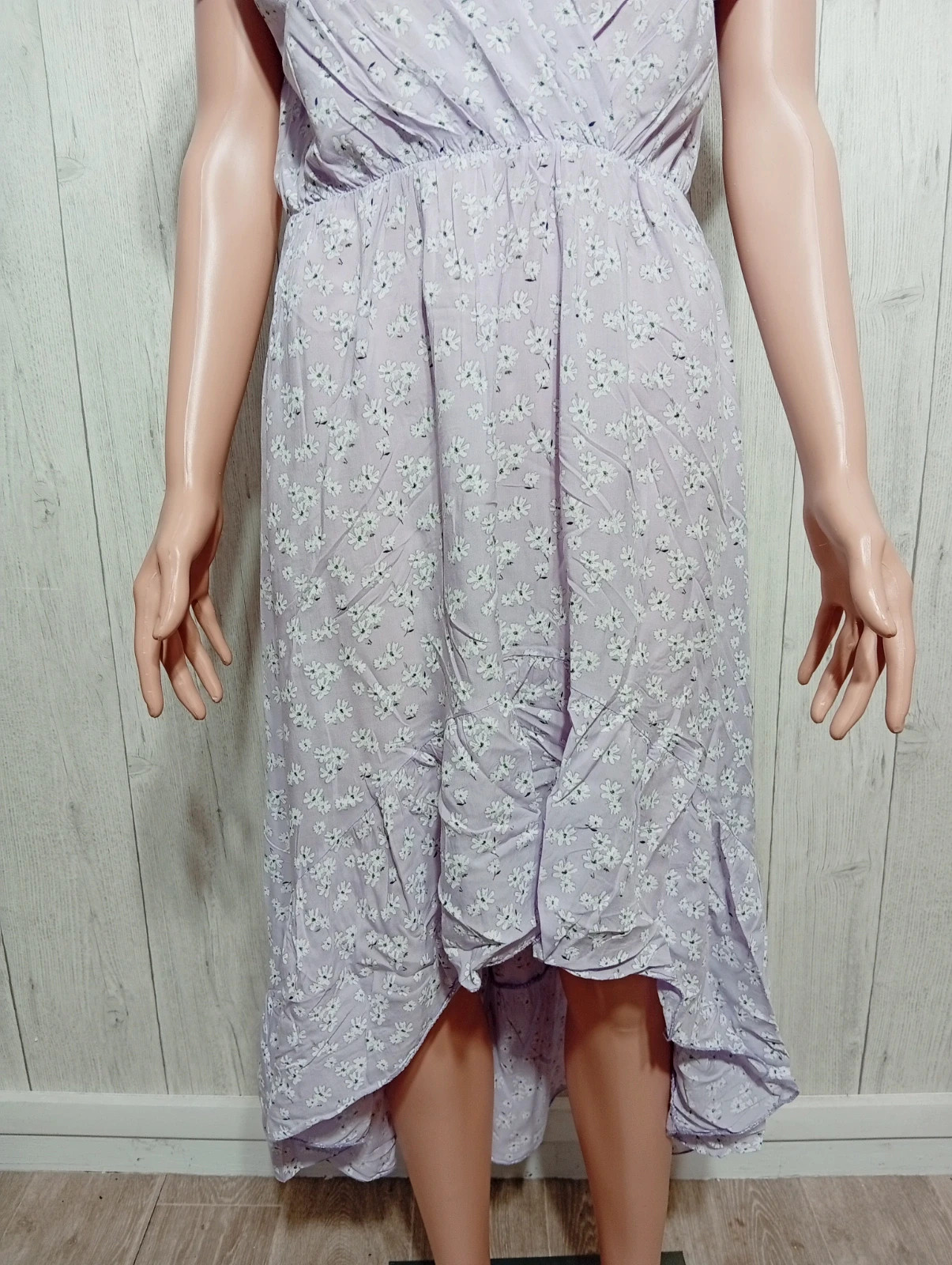 Robe femme - Taille M/38 - couleur lila et blanc – taille M / 38 / 10 3