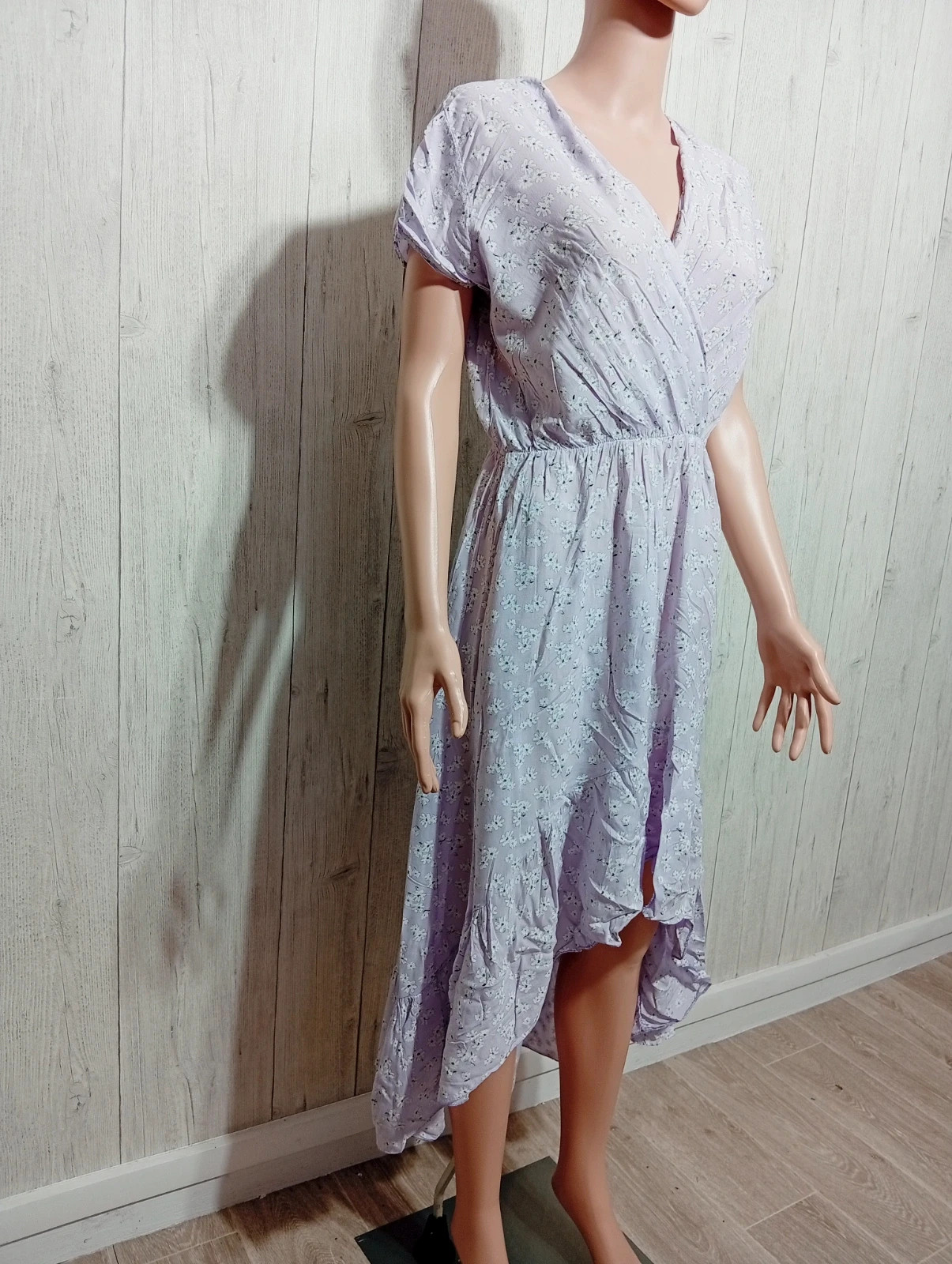 Robe femme - Taille M/38 - couleur lila et blanc – taille M / 38 / 10 4