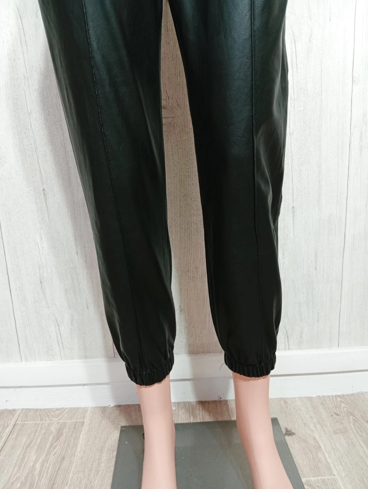Pantalon en cuir fille - Taille XS/14 ans - bershka - couleur noir – Bershka – taille 14 ans / 164 cm 3