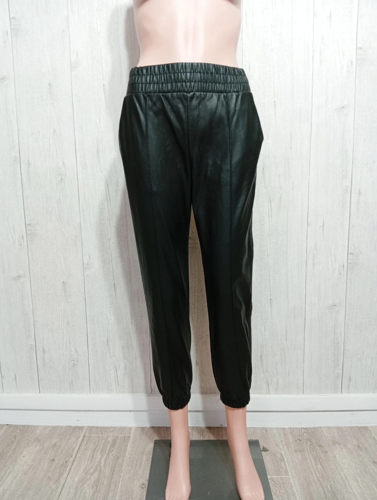 Pantalon en cuir fille - Taille XS/14 ans - bershka - couleur noir
