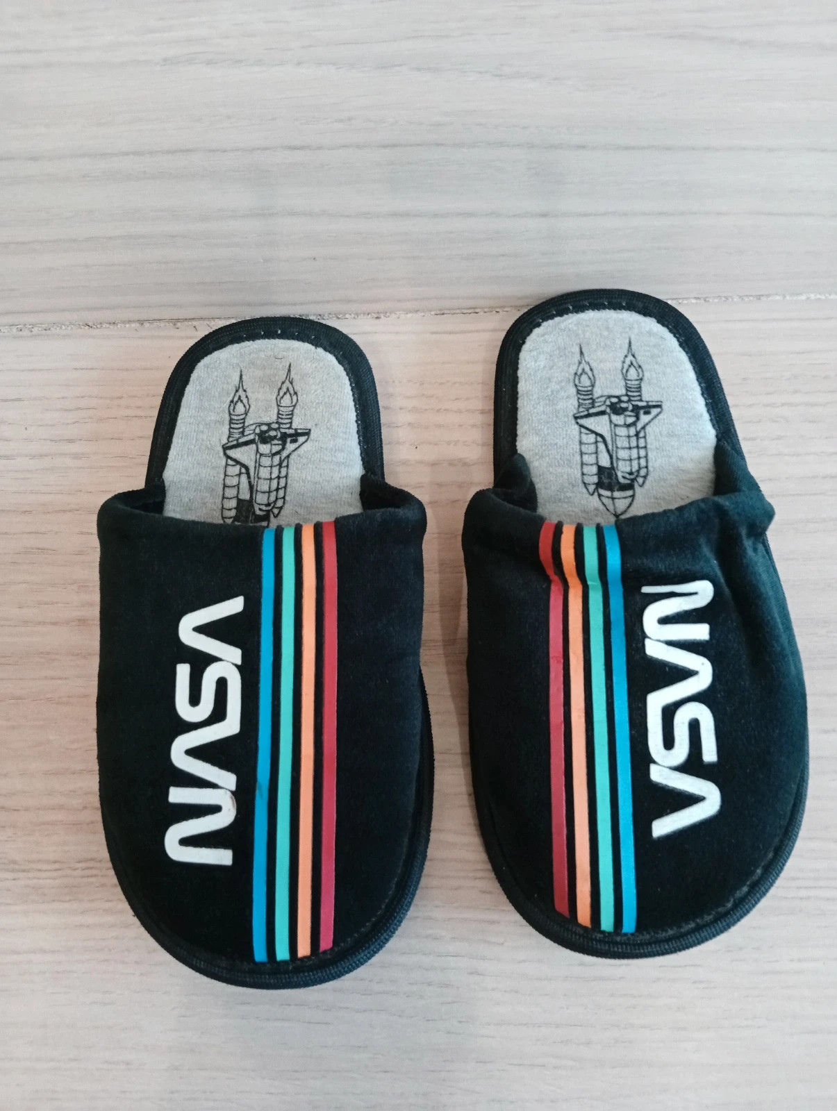 Chaussons garcon - Taille 33 - naza - couleur noir multicolore