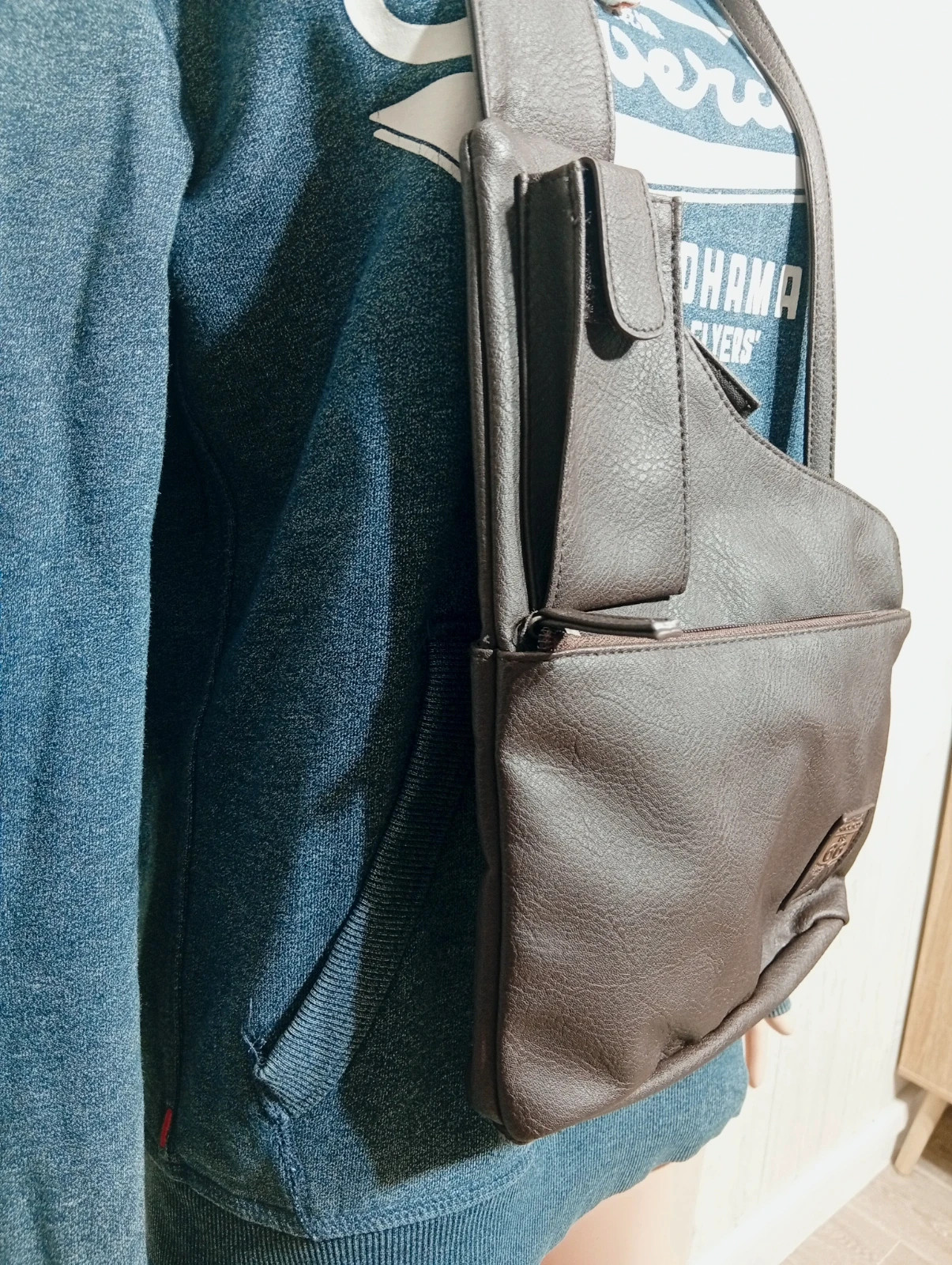 Sac à bandouliere homme - atlasformen- couleur marron – Atlas for Men 4