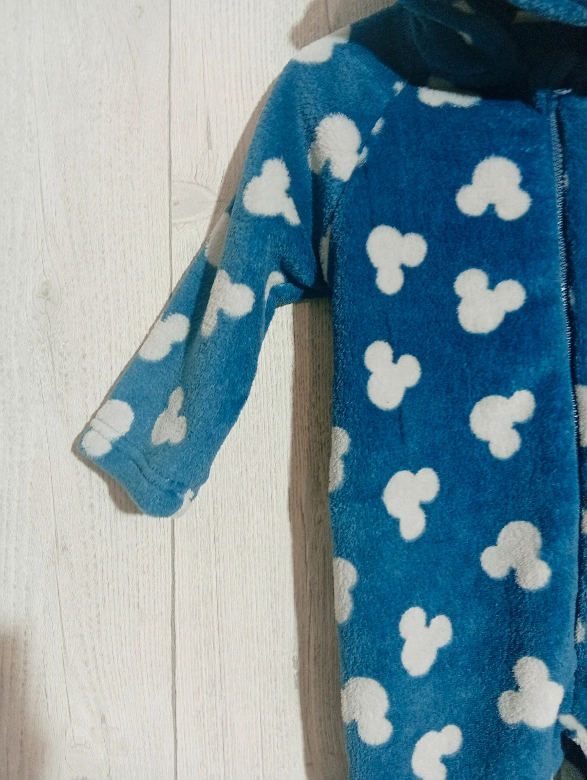 Pyjama dhiver 1 piece garcon - Mickey- disney baby - 6 mois (68 cm) - couleur marine et blanc – Disney Baby – taille 6-9 mois / 68 cm 4