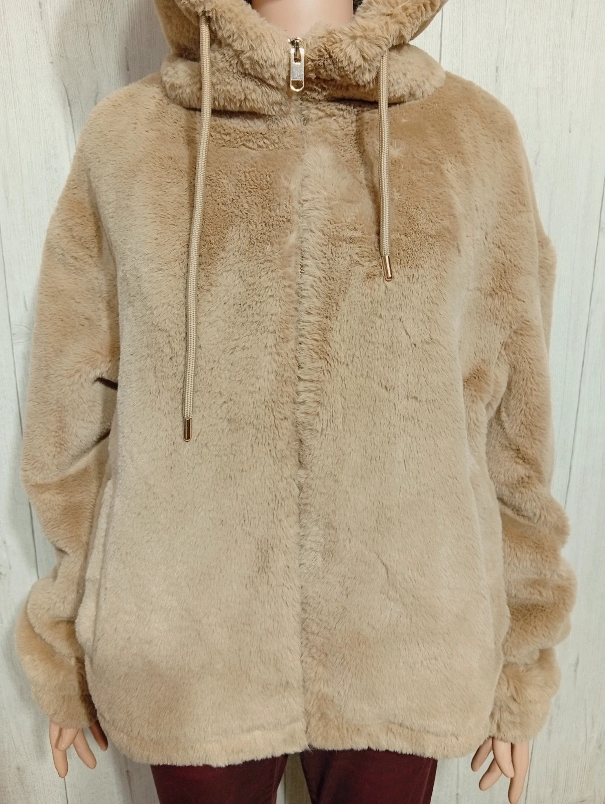 Manteau en fausse fourrure femme - stradivarius - taille M/38 - couleur marron- neuf – Stradivarius – taille M / 38 / 10 3