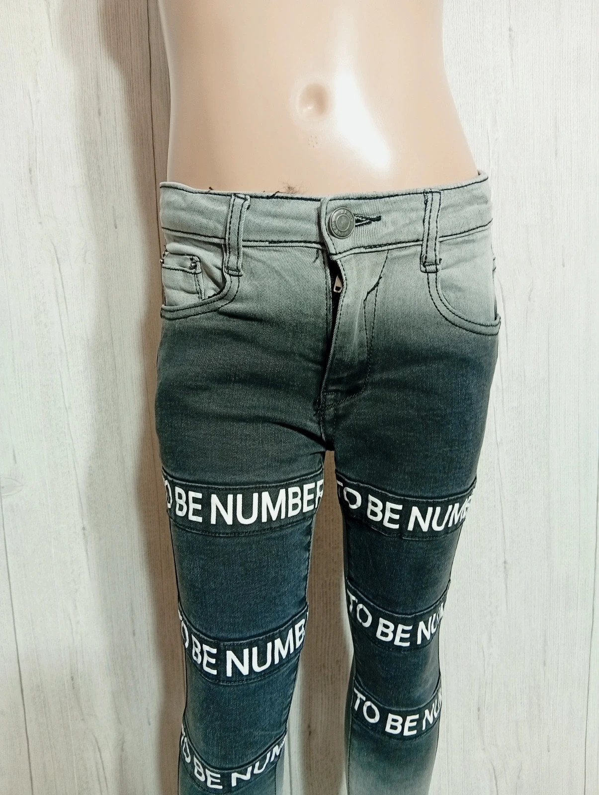 Jeans garcon - Taille 8 ans - freeboy - de couleur noir et gris – Freeboy – taille 8 ans / 128 cm 2