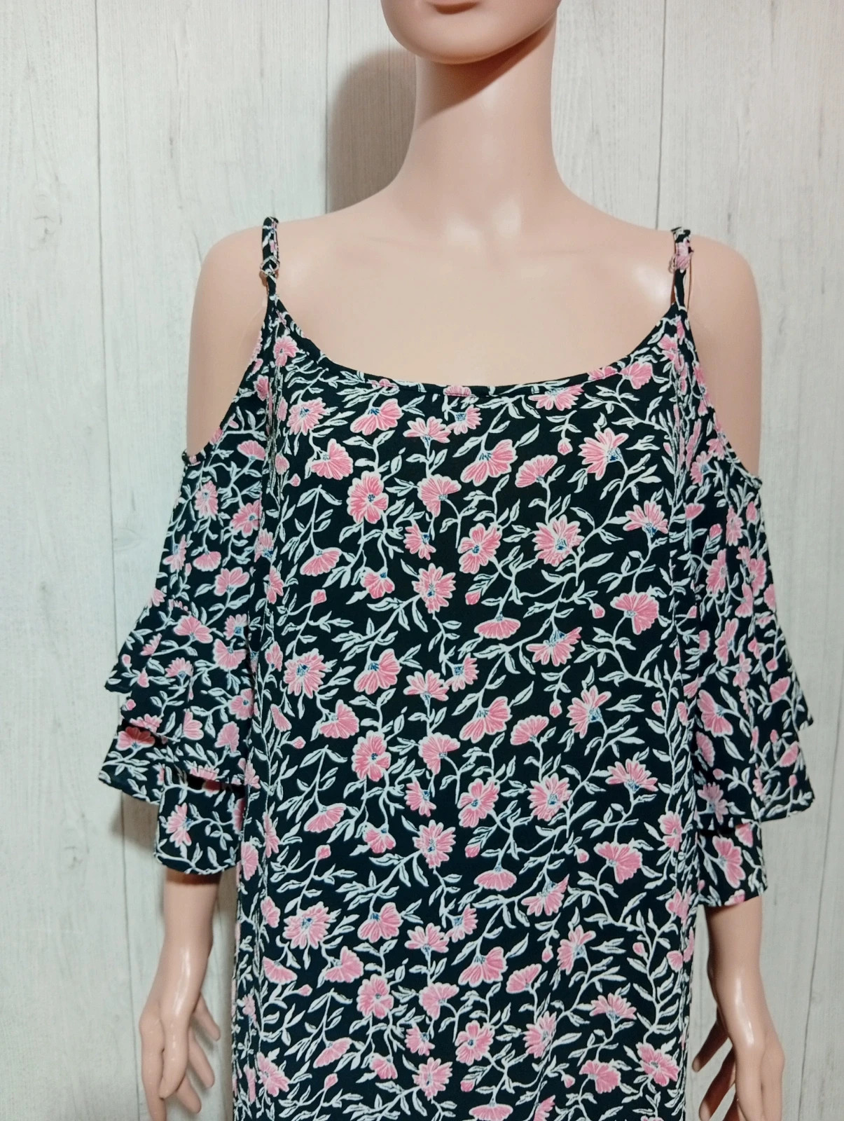 Robe femme - Taille M&S mode - taille 46 - de couleur noir ,blanc , rose – M&S Mode – taille XXXL / 46 / 18 2