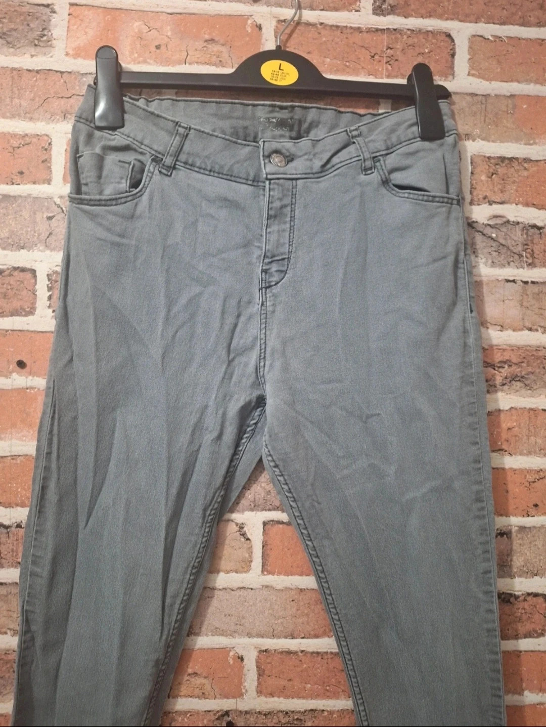 Jeans femme - kiabi - Taille XL/42 - de couleur gris – Kiabi – taille XL / 42 / 14 2