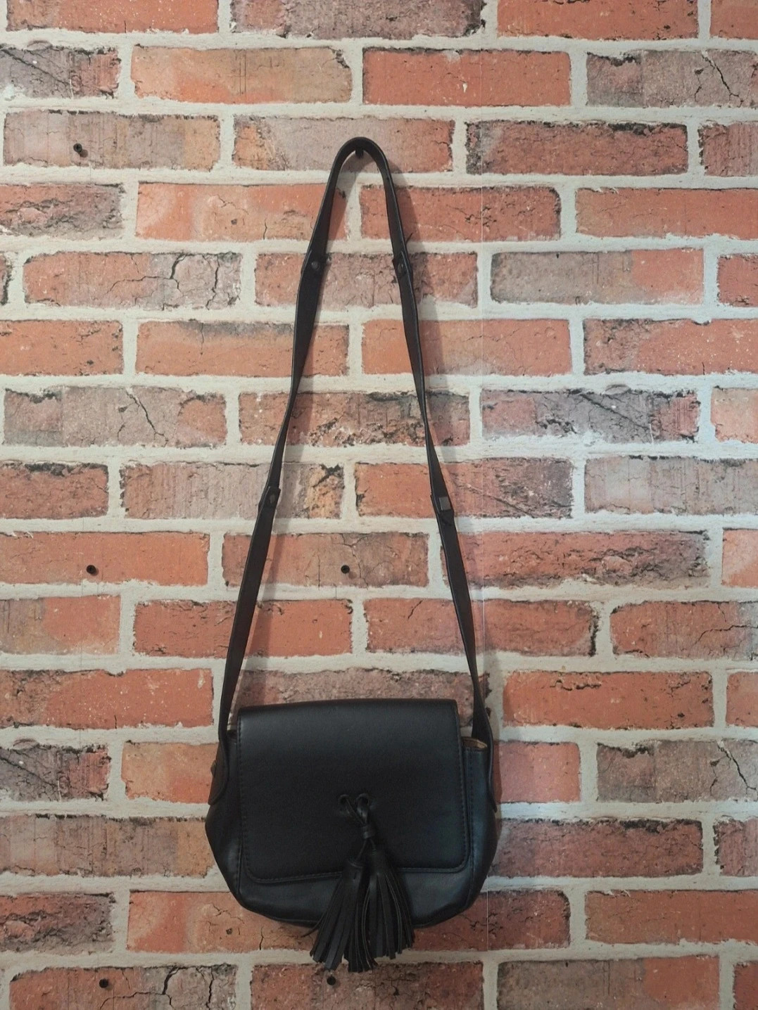 Sac à bandouliere femme - Taille unique (220mm) - MNG- de couleur noir