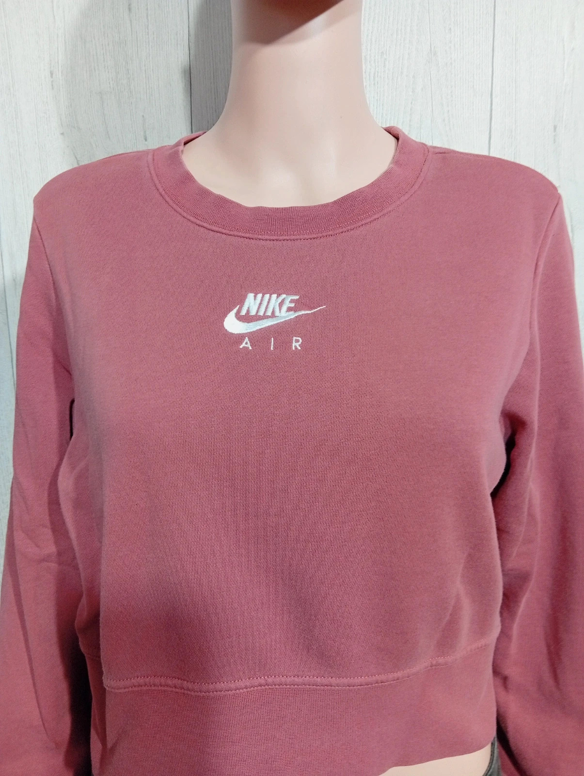 Pull court femme nike Taille M/38 de couleur corail – Nike – taille M / 38 / 10 2