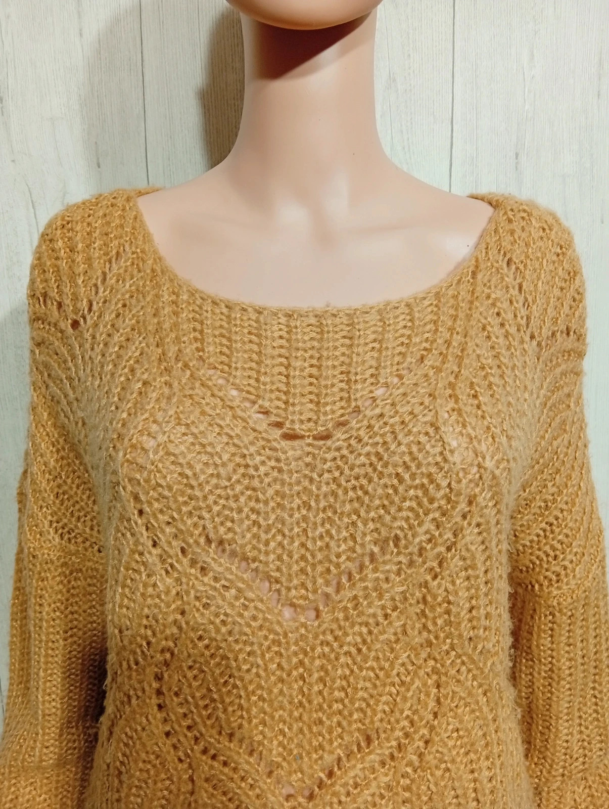 Pull femme millénium de couleur moutarde taille unique – Millenium – taille Taille unique 2