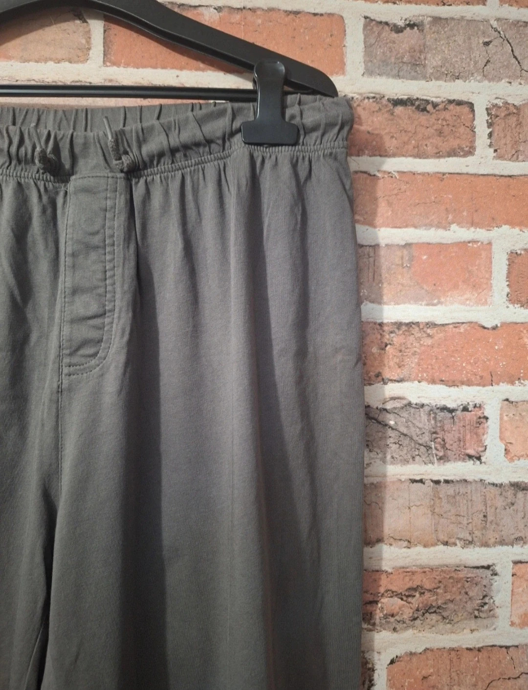 Pantalon femme Taille XL/42 – taille XL / 42 / 14 4