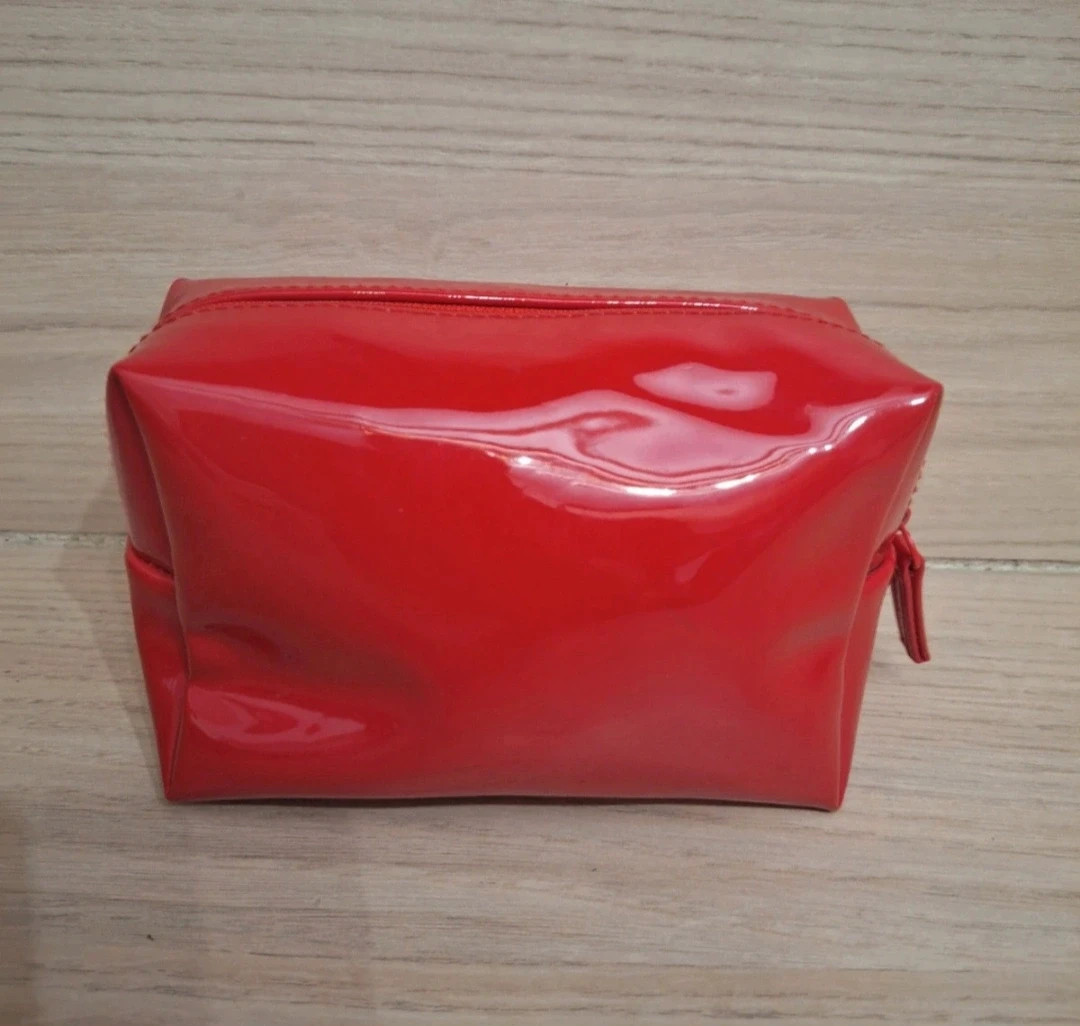 Trousse à maquillage rouge bourjois – bourjois 4