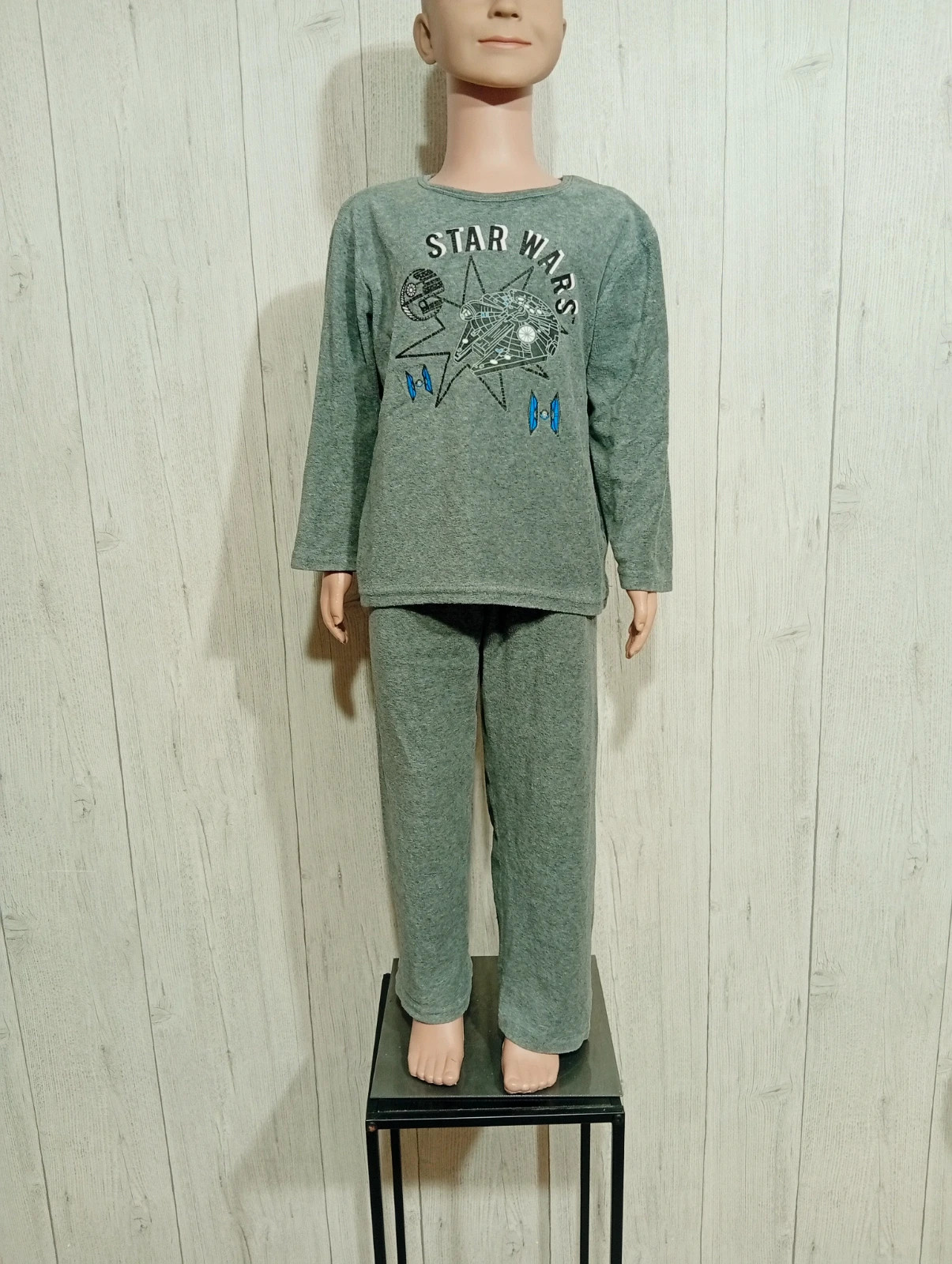 Pyjama 2 pieces garcon star wars taille 4-5 ans