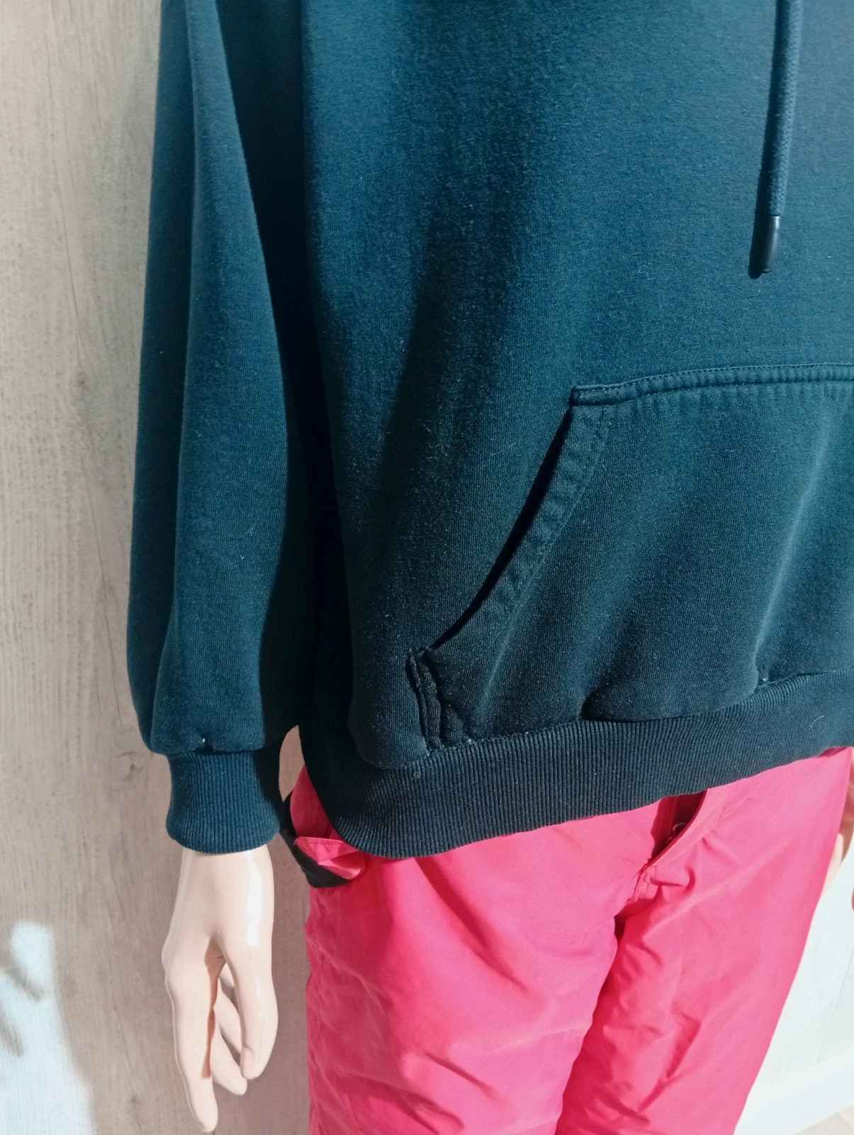 Pull à capuche fille taille S/ 16 ans – La Halle – taille S 4
