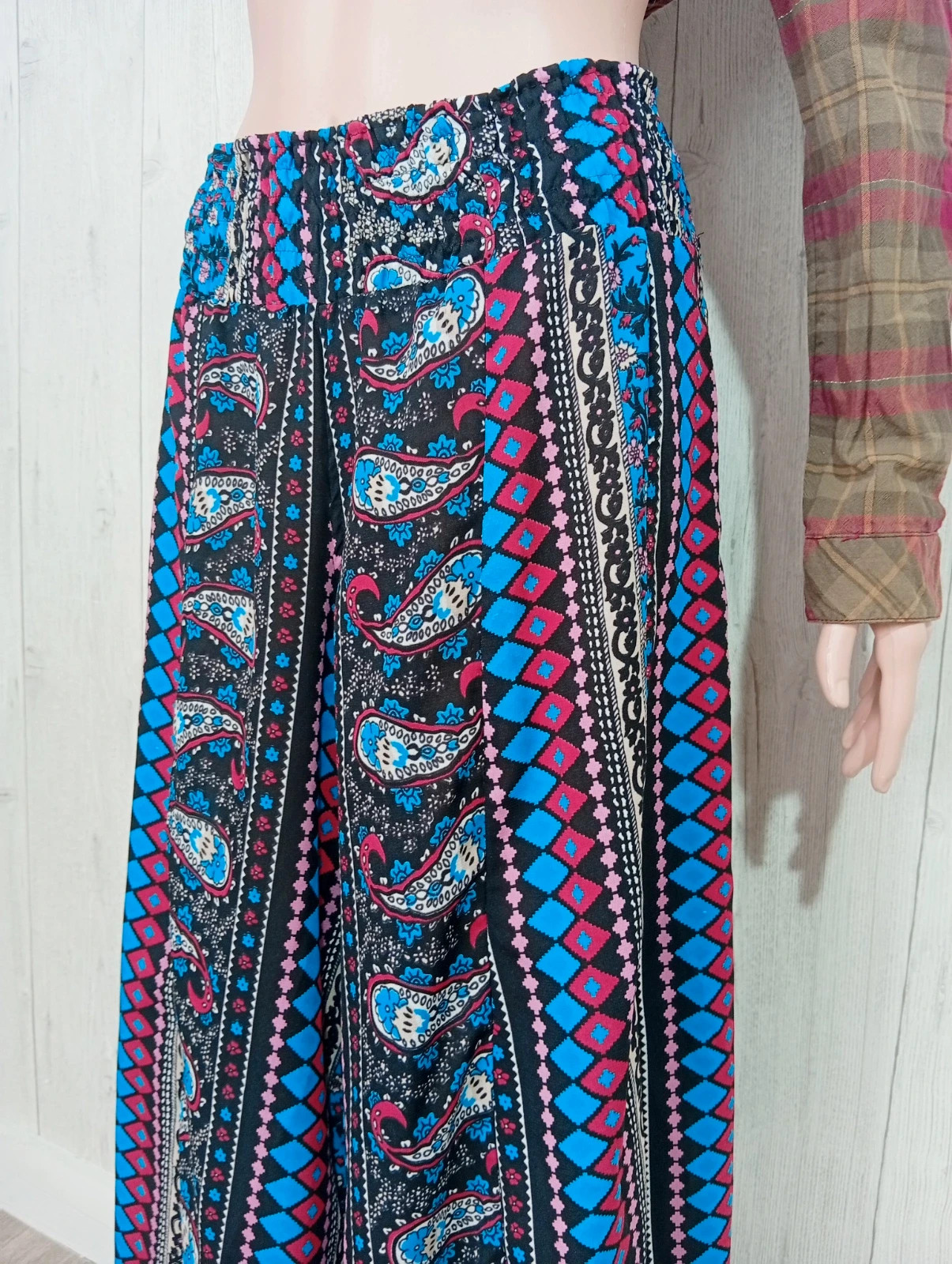 Pantalon jambe large femme native taille L/40 – Native – taille L / 40 / 12 5
