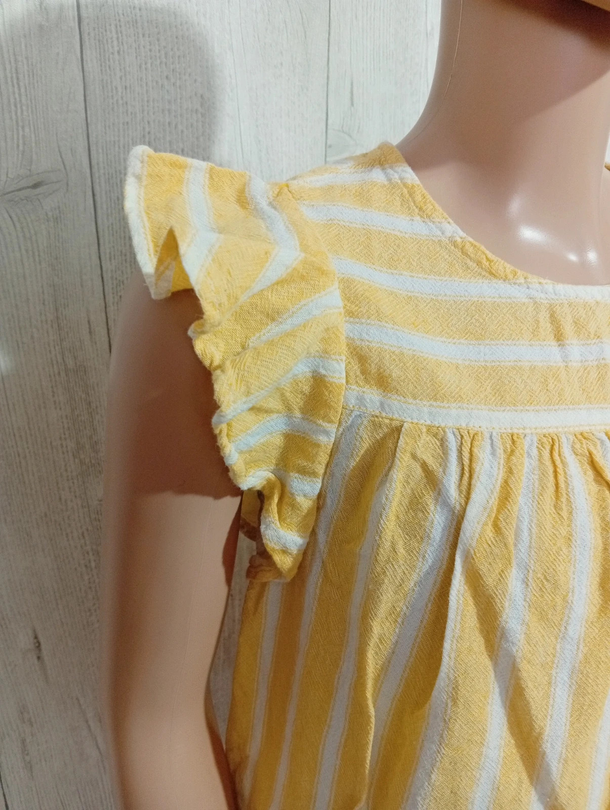 Haut fille kiabi taille 8 ans ( 126/131 cm) – Kiabi – taille 8 ans / 128 cm 3