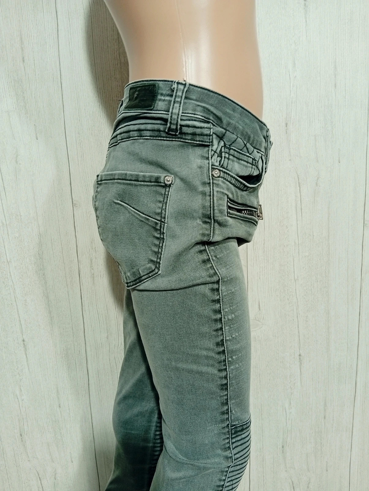 Jeans fille taille XS ( 14 ans ) – Zara Basic – taille 14 ans / 164 cm 5