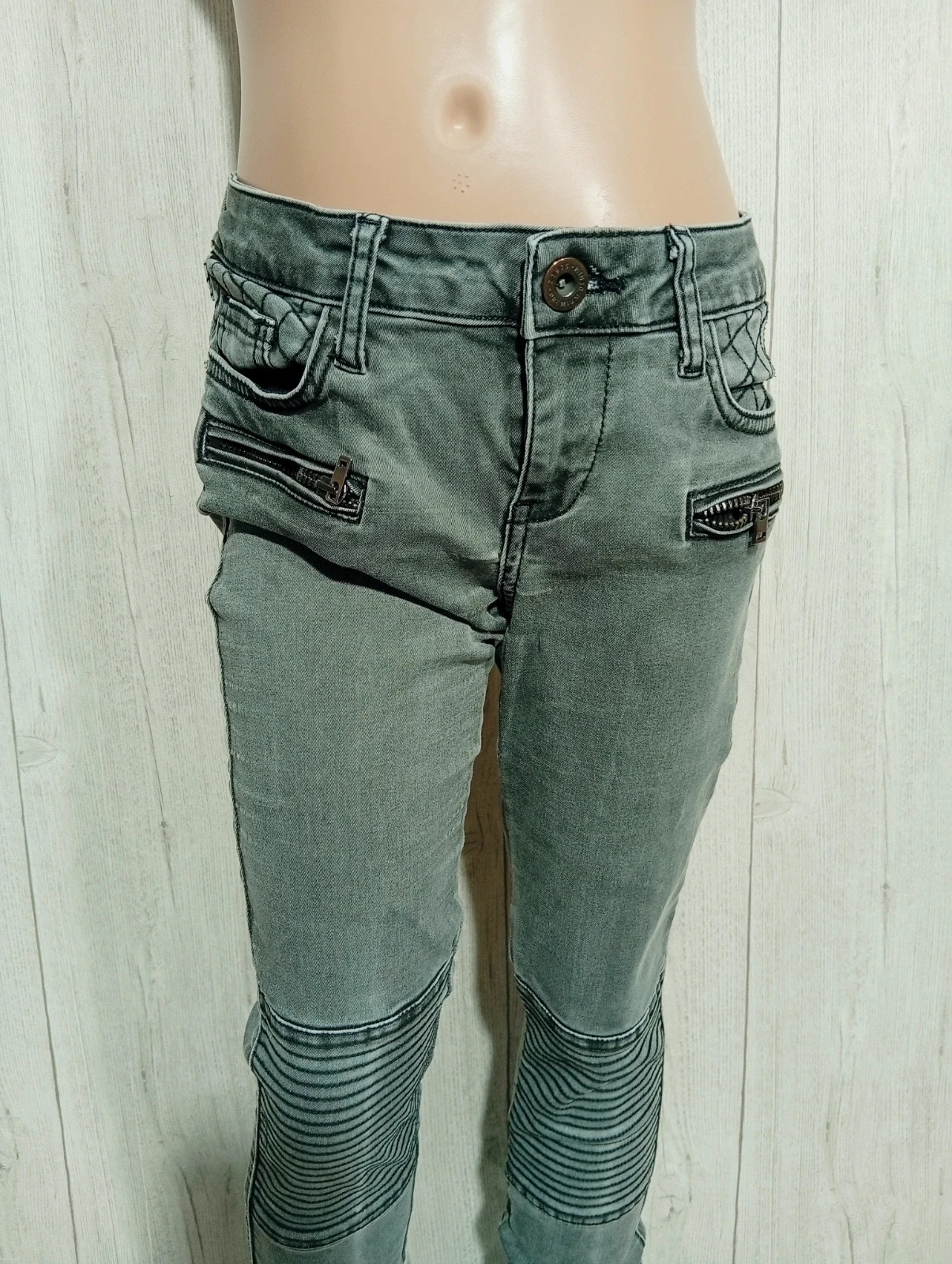 Jeans fille taille XS ( 14 ans ) – Zara Basic – taille 14 ans / 164 cm 2