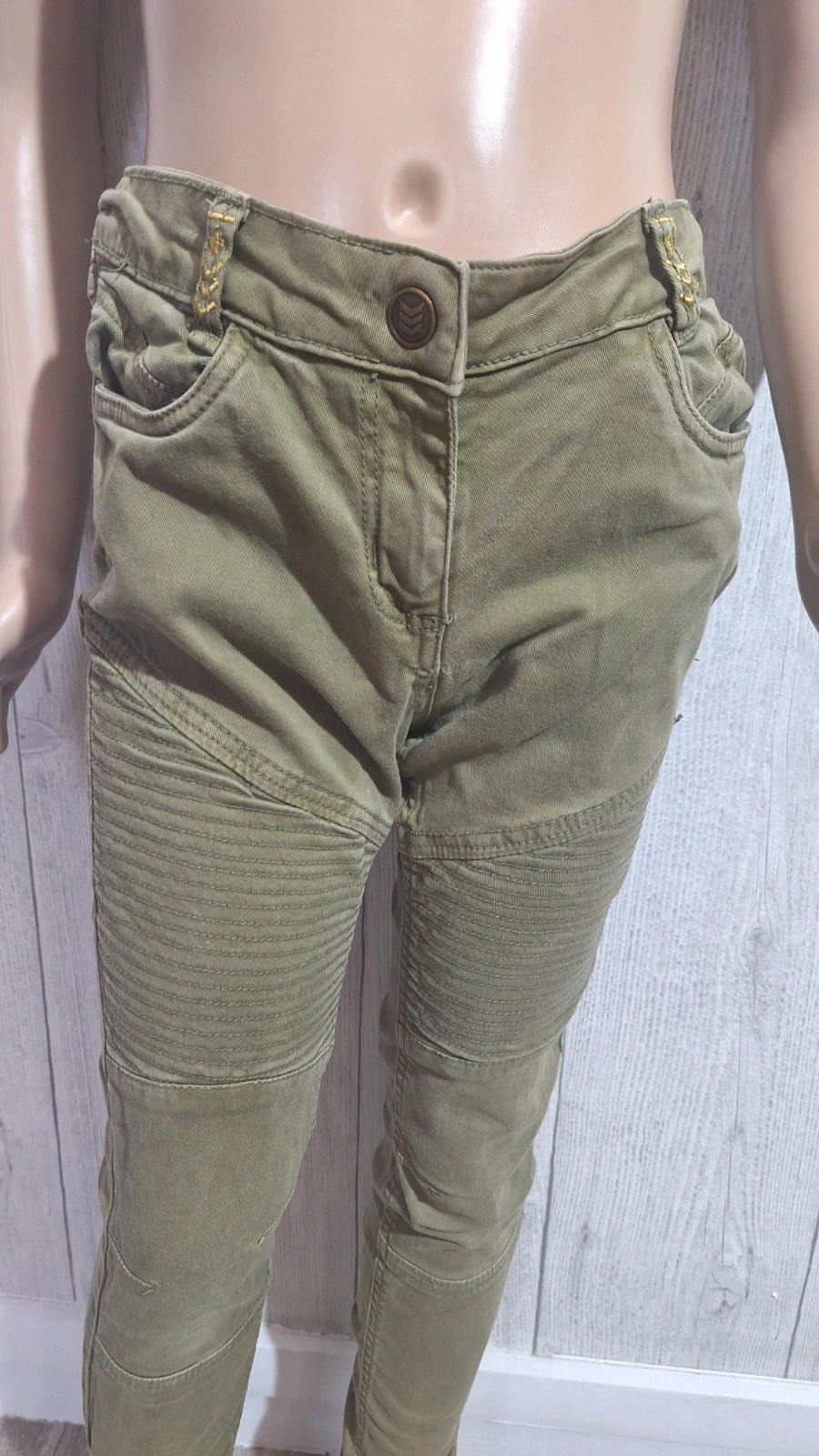 Pantalon fille orchestra Taille 10.ans. – Orchestra – taille 10 ans / 140 cm 2