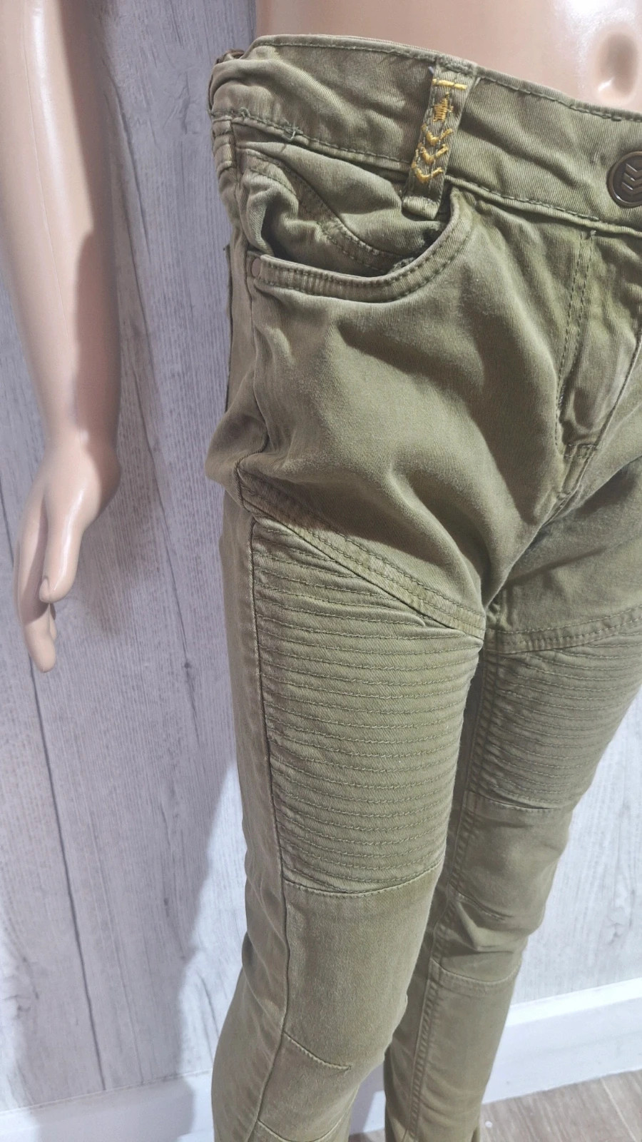 Pantalon fille orchestra Taille 10.ans. – Orchestra – taille 10 ans / 140 cm 3