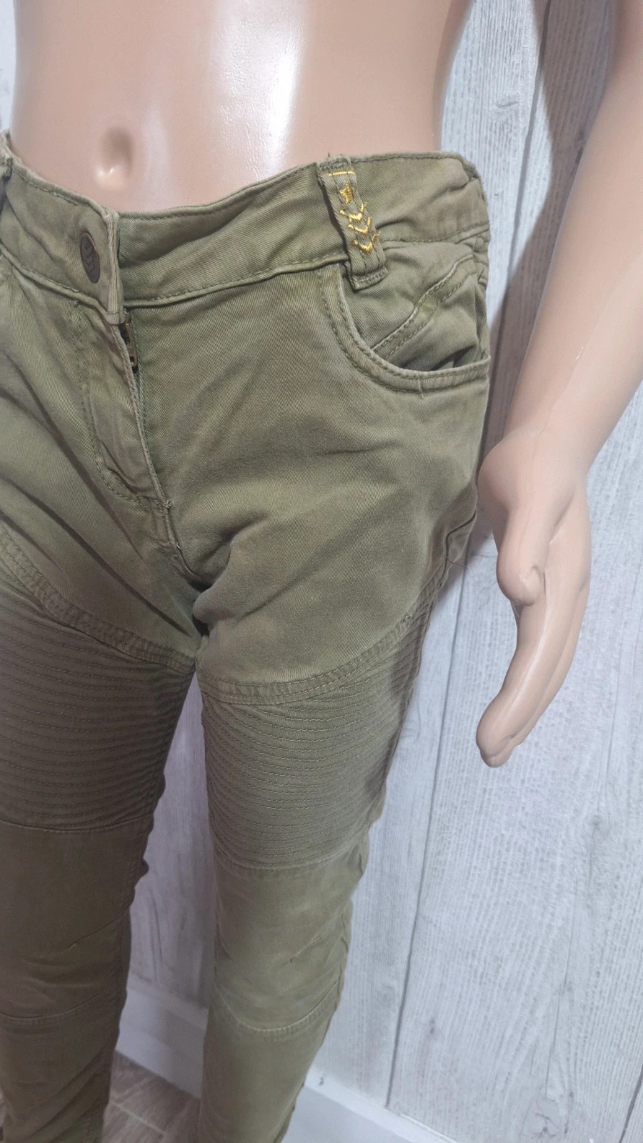 Pantalon fille orchestra Taille 10.ans. – Orchestra – taille 10 ans / 140 cm 4