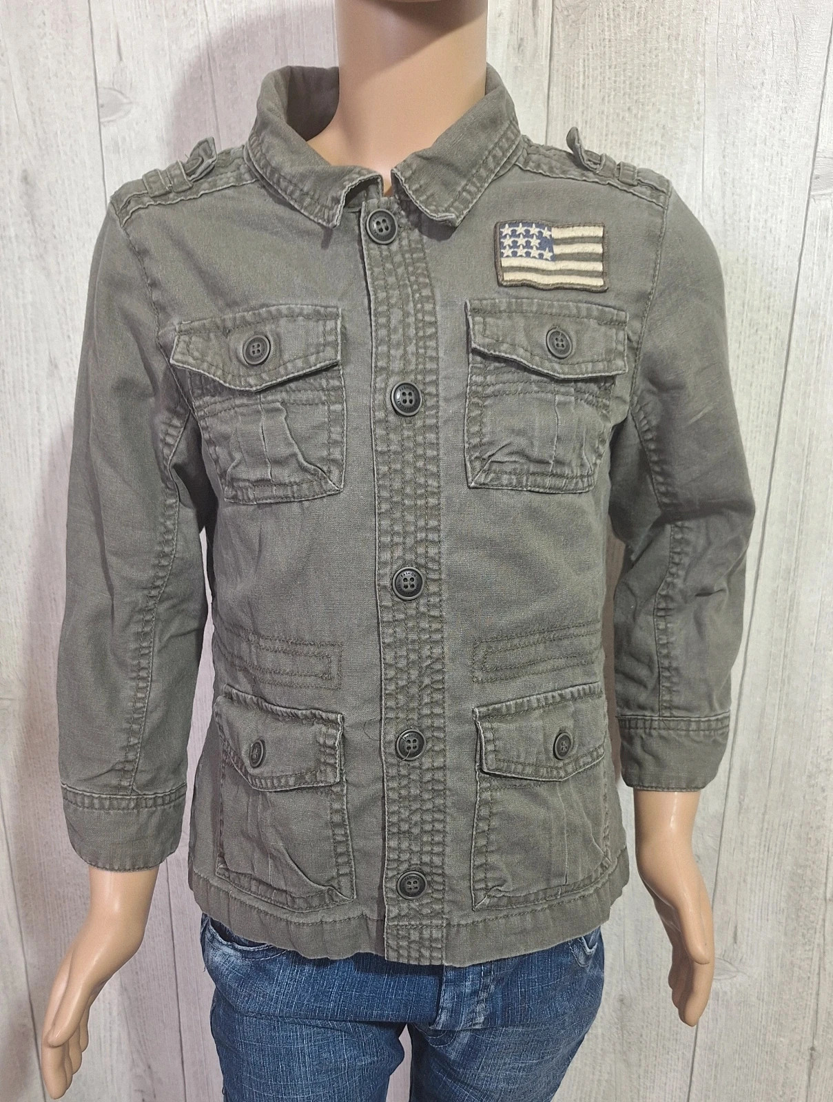 Veste garcon tape a loeil Taille 6 ans