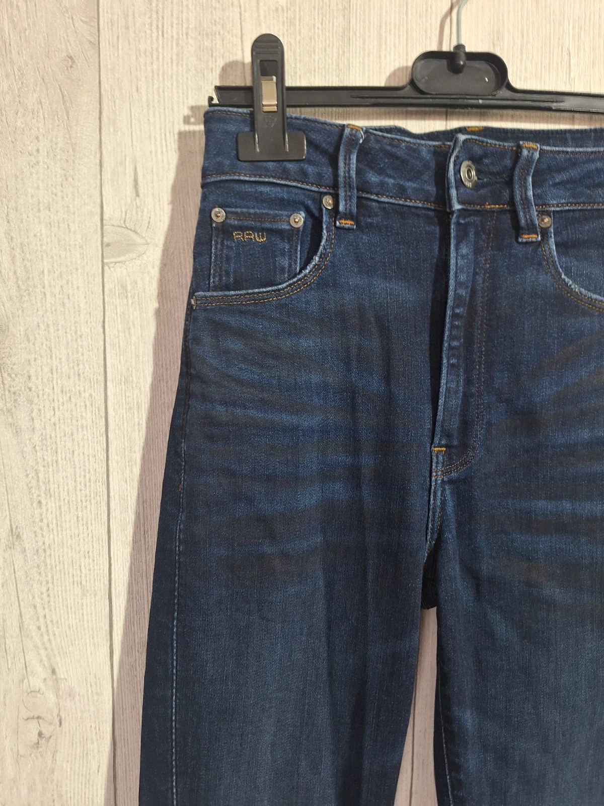 Jeans femme RAW taille S/34 ( w26 /L34) – RAW – taille S / 36 / 8 5