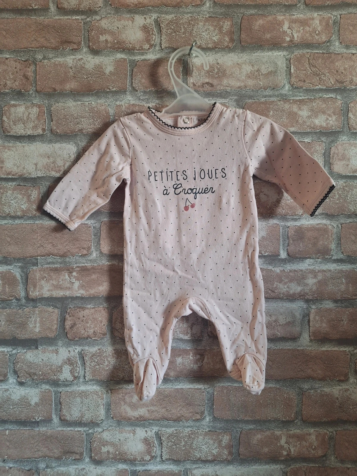 Pyjama fille kiabi Taille 1 mois – Kiabi – taille 1-3 mois / 56 cm